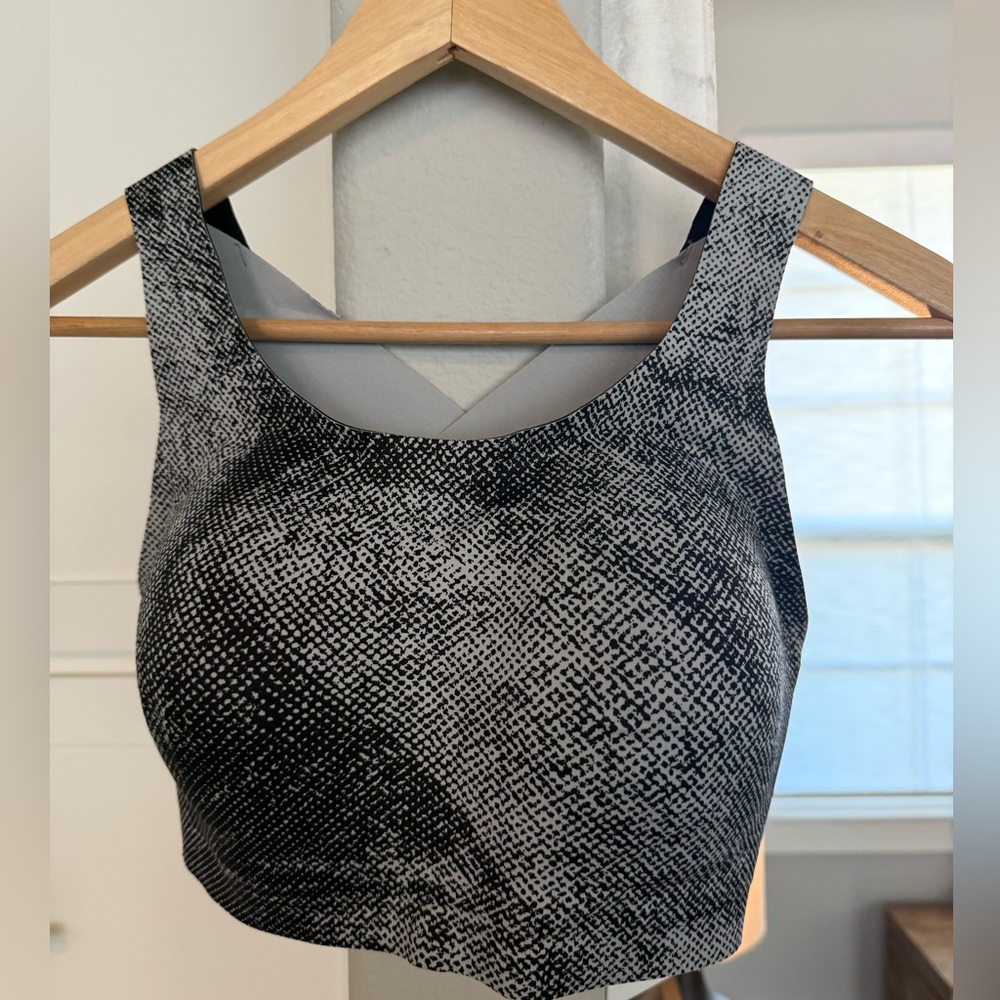 Lululemon Enlite Bra Size 34DD NWT High Support Running Sports Bra